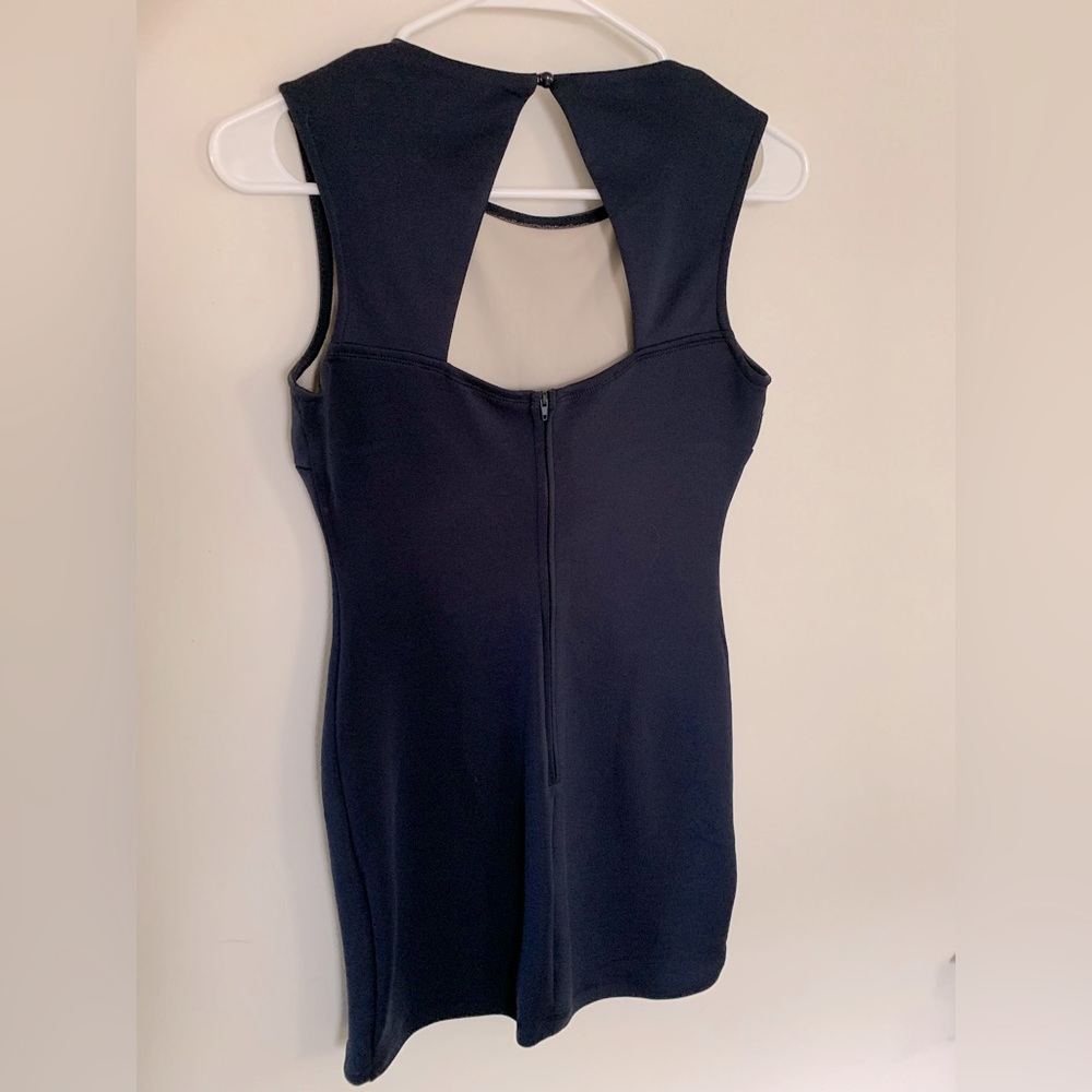 Formal Cocktail Dress - Picture 2 of 5